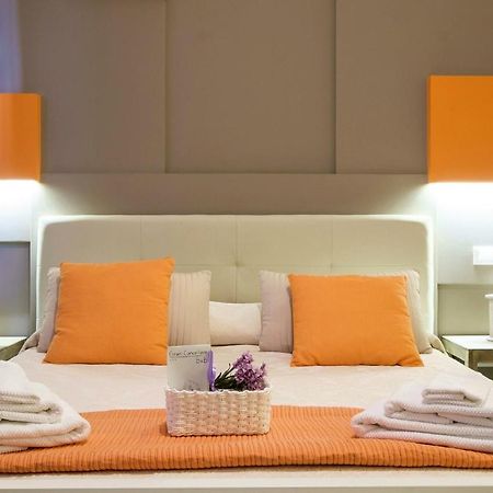 Gran Cancelliere Apartment With Parking Palermo Bagian luar foto