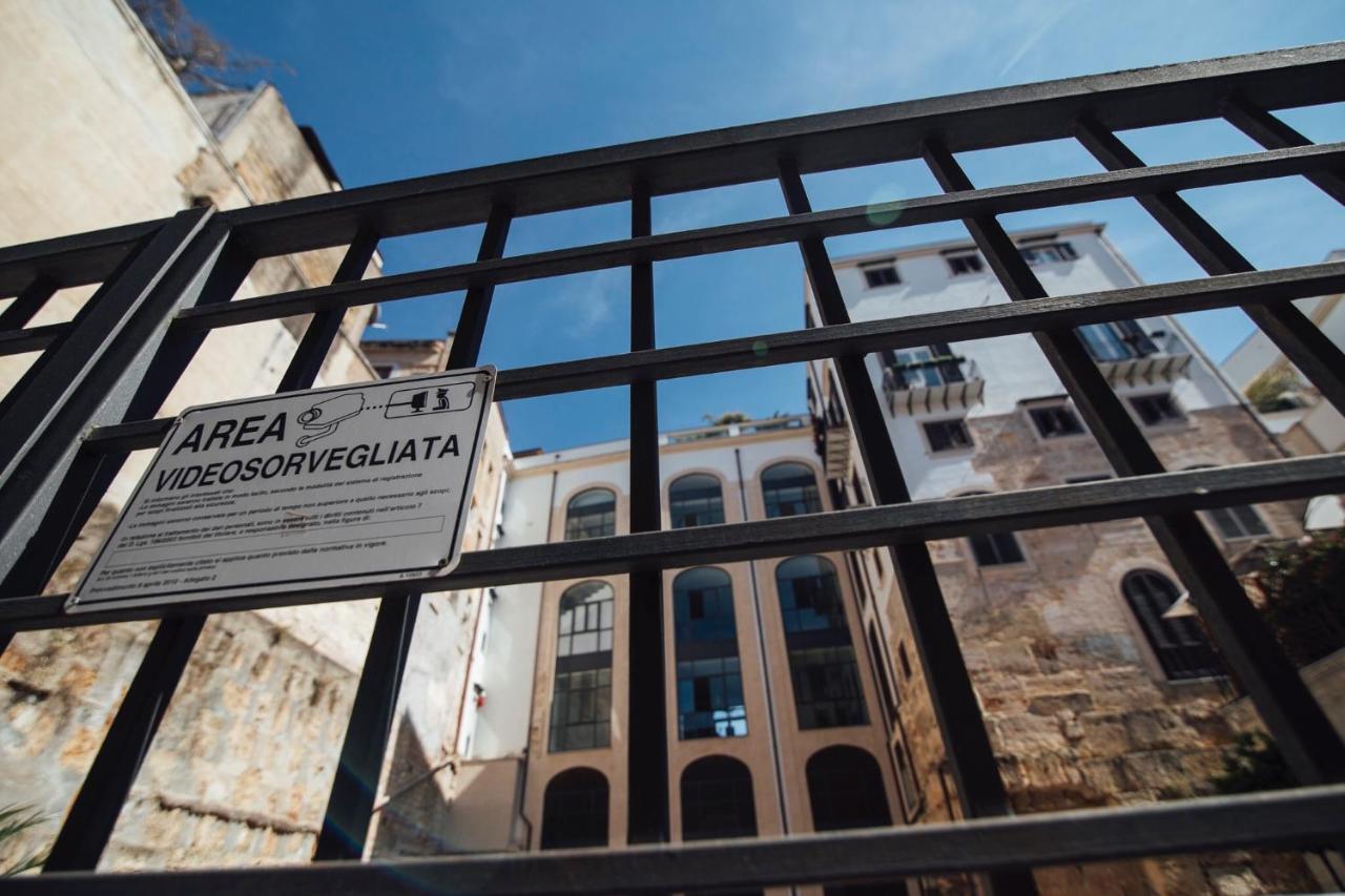 Gran Cancelliere Apartment With Parking Palermo Bagian luar foto
