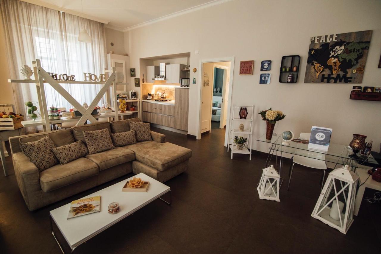 Gran Cancelliere Apartment With Parking Palermo Bagian luar foto