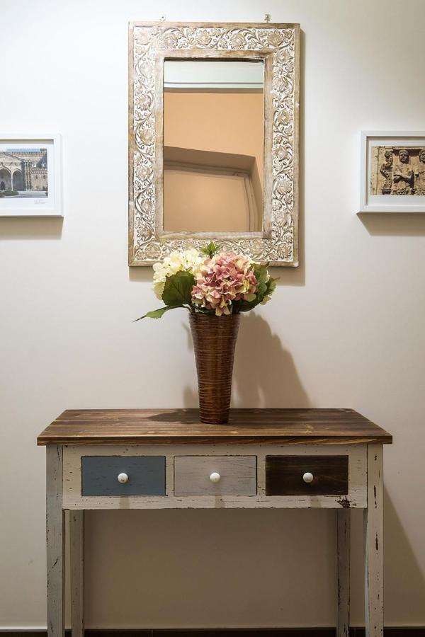 Gran Cancelliere Apartment With Parking Palermo Bagian luar foto